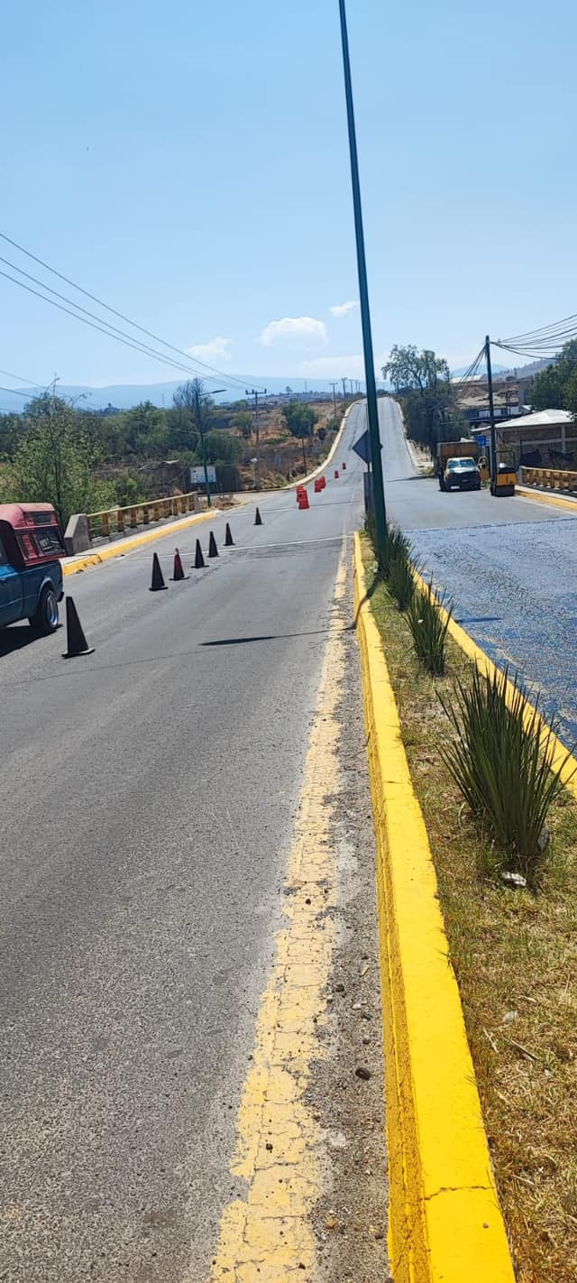 1678389268 151 Se estan llevando a cabo trabajos de renivelacion en el