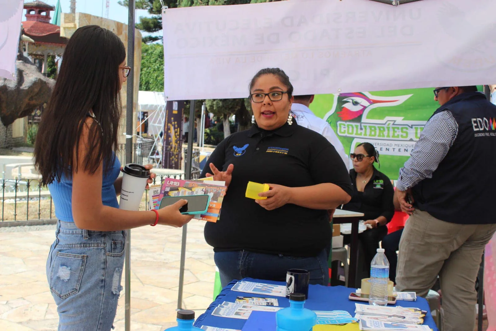 1678630859 Se lleva a cabo la Feria Educativa en la que jpg