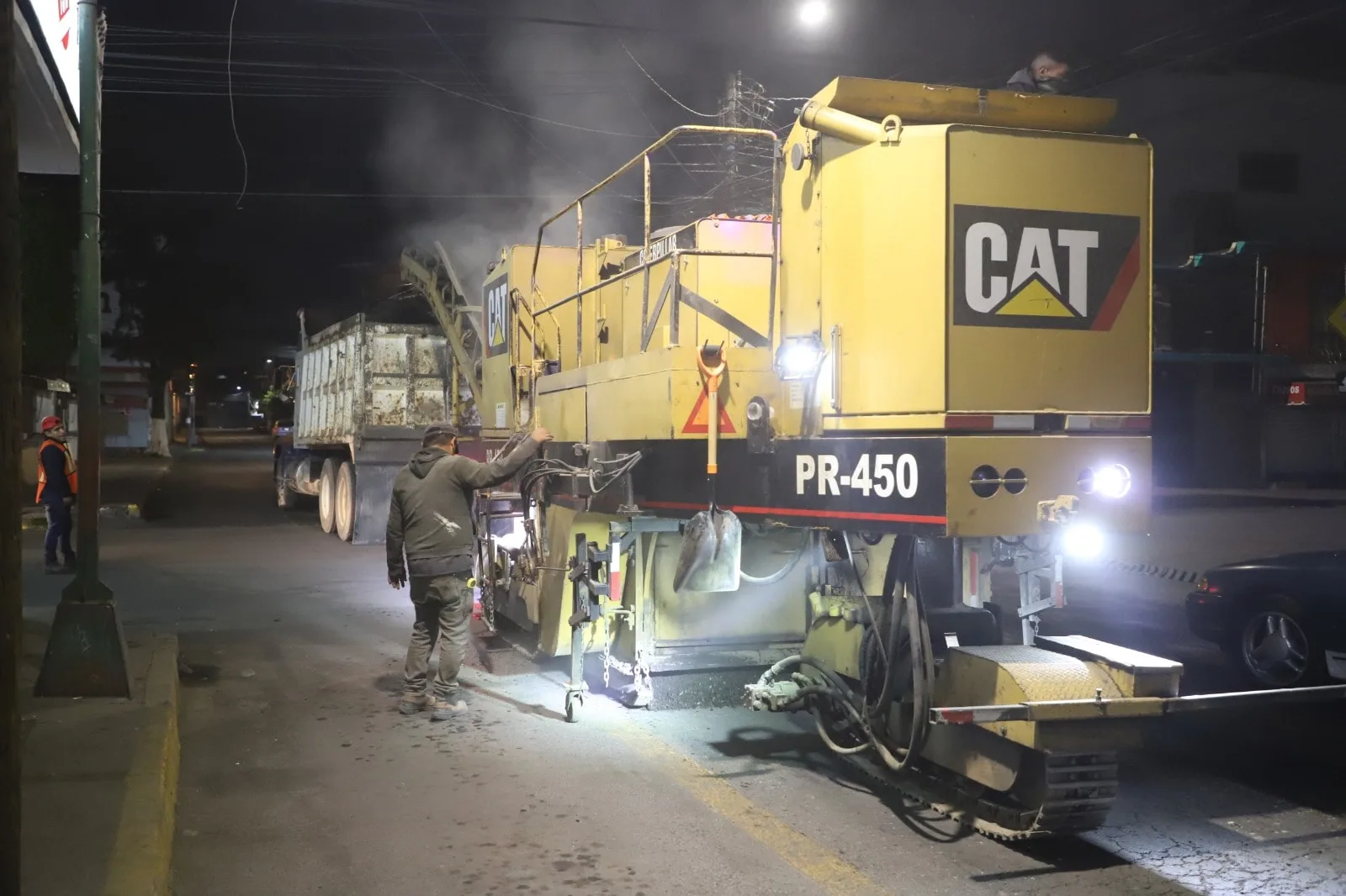 1678631690 Continuamos avanzando en los trabajos de repavimentacion de la calle jpg