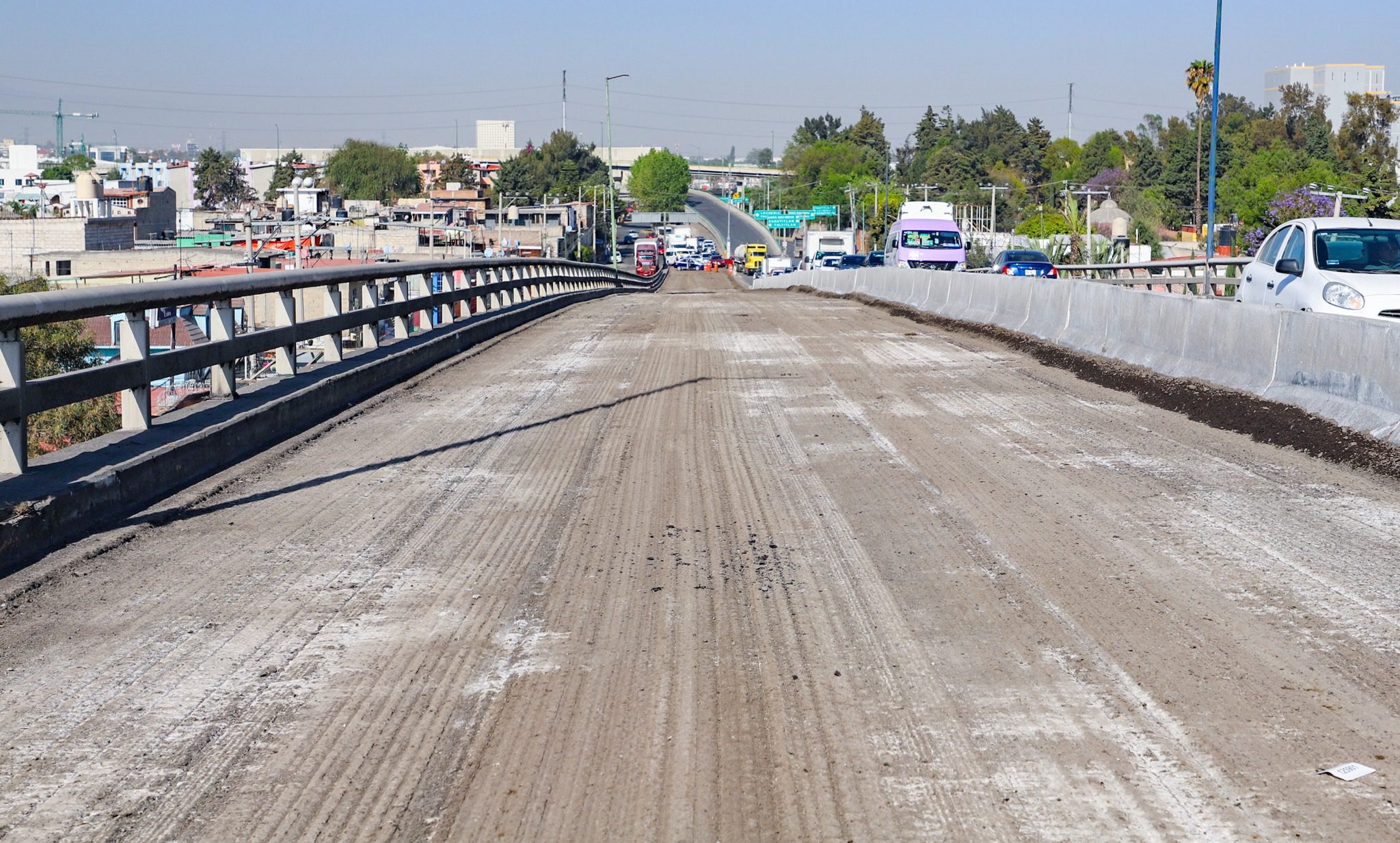 1678653438 527 En el Puente Madero se realizan los trabajos de fresado