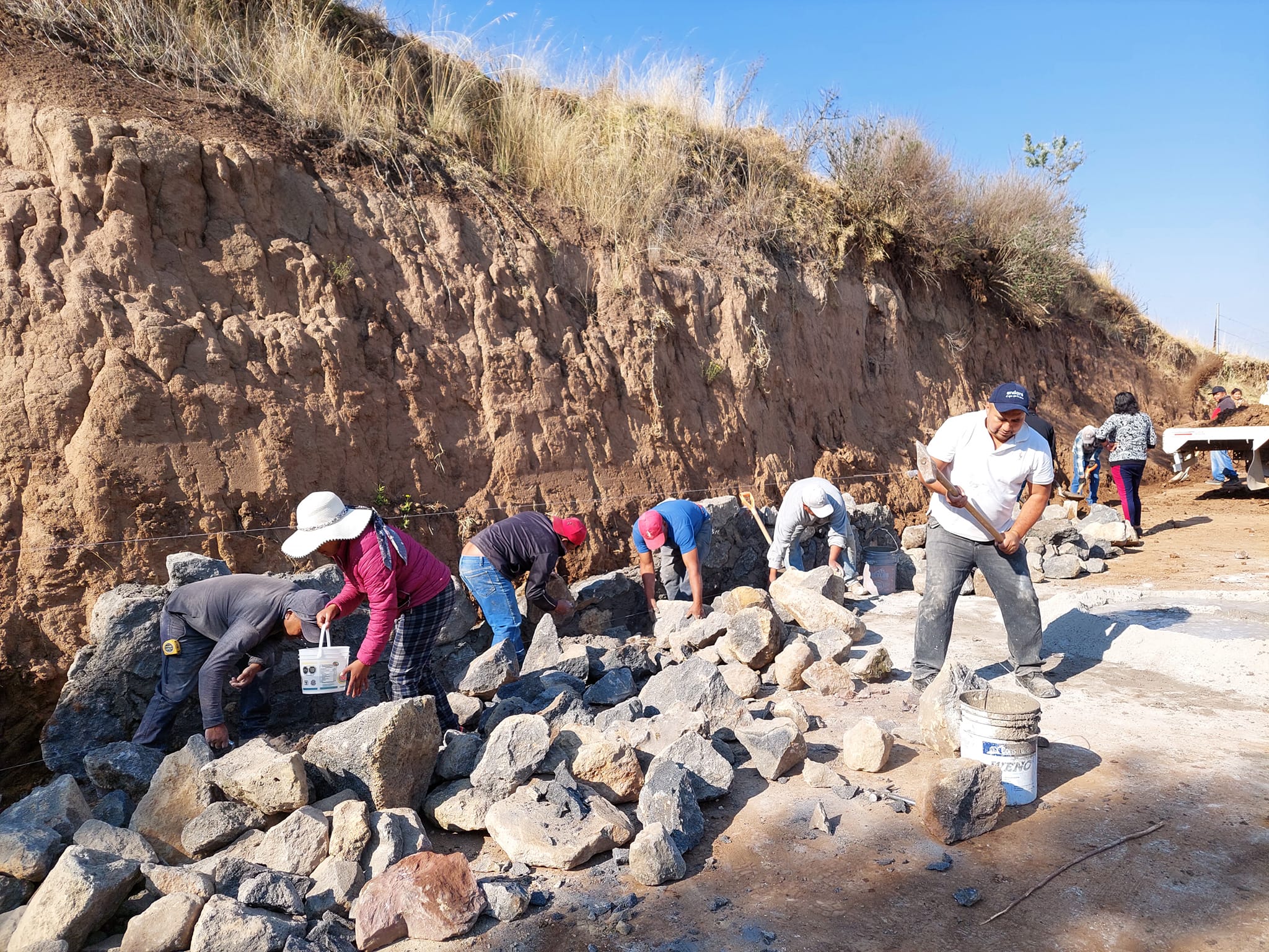 1678739239 62 Trabajamos haciendo equipo con la ciudadania para realizar obras que