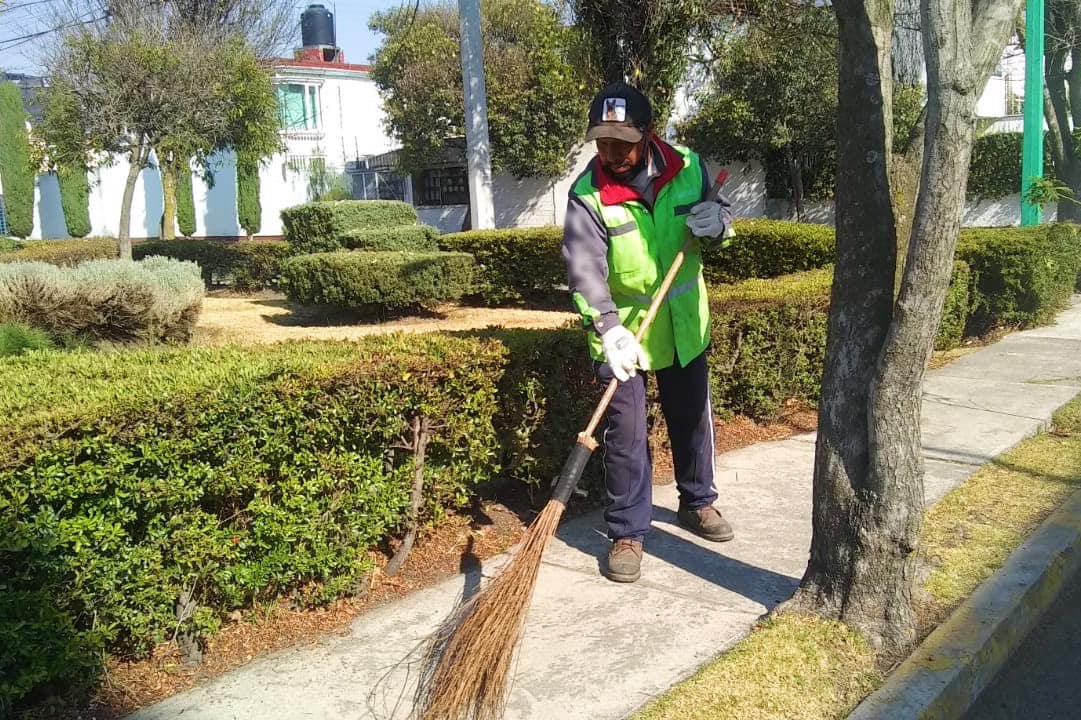 1678827078 942 ¡Seguimos trabajando para mantener limpias nuestras areas verdes