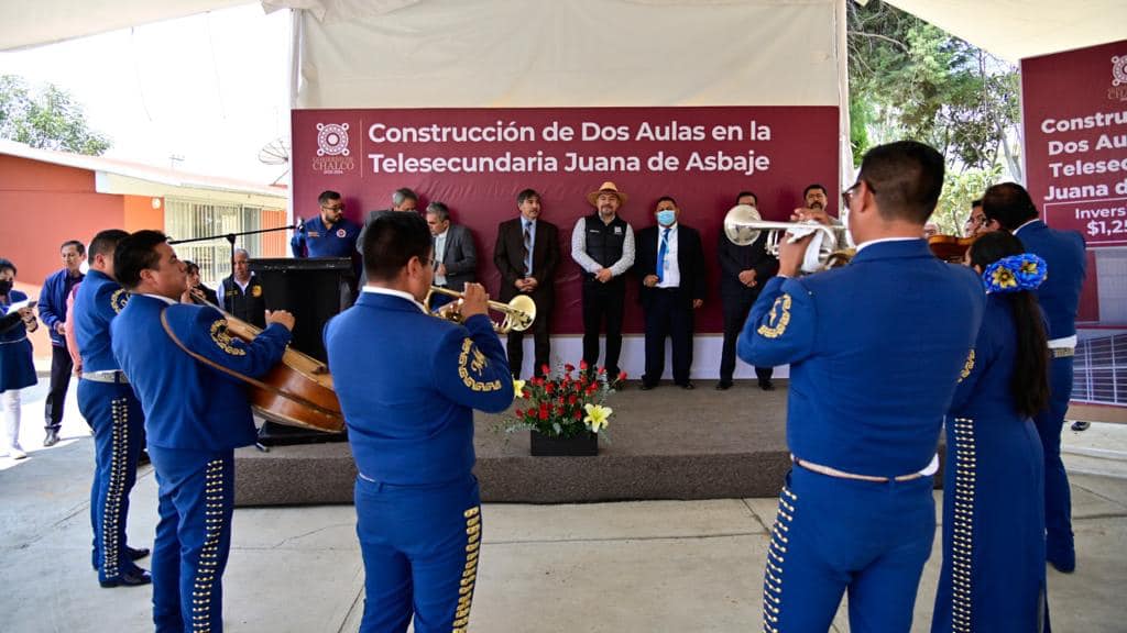 1678884344 Con mariachis nos recibio la comunidad escolar de la telesecundaria