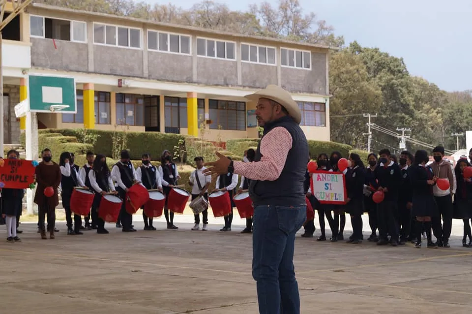 1678884765 La educacion siempre sera una inversion jamas un gasto el jpg