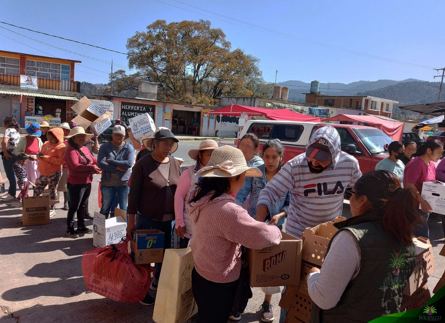 1678900946 621 Continuamos entregando paquetes de pollos a bajo costo con el