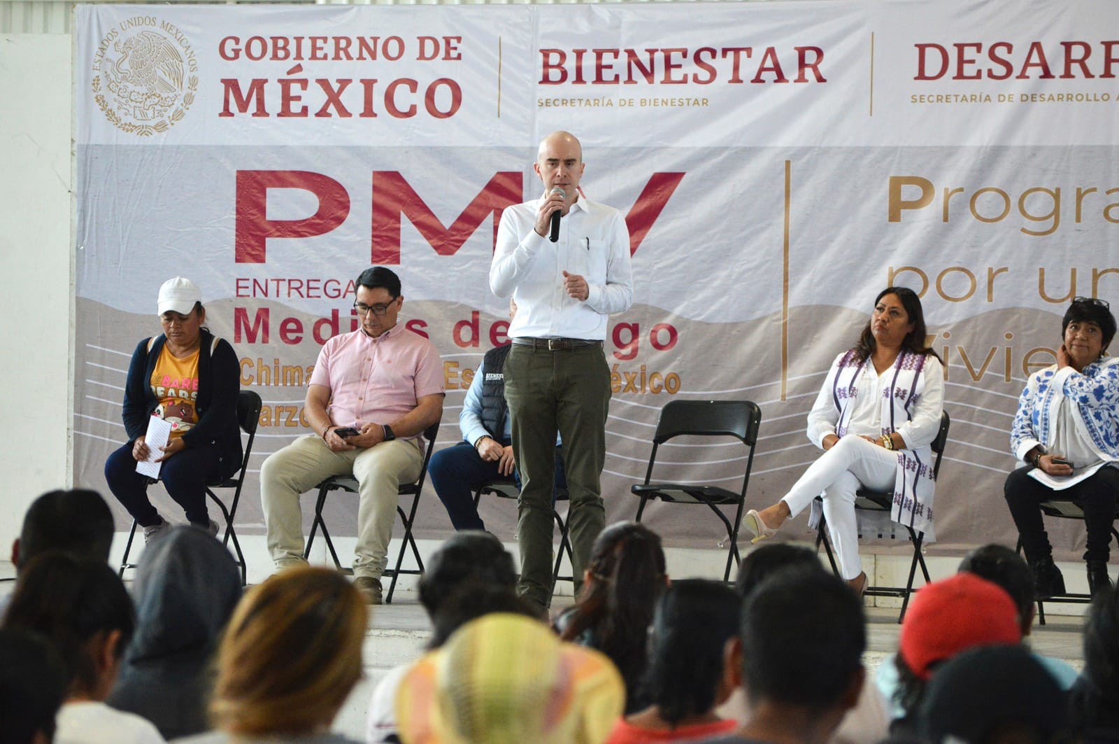 1678901423 515 FAMILIAS CHIMALHUAQUENSES RECIBEN APOYO DEL PROGRAMA POR UNA MEJOR VIVIENDA