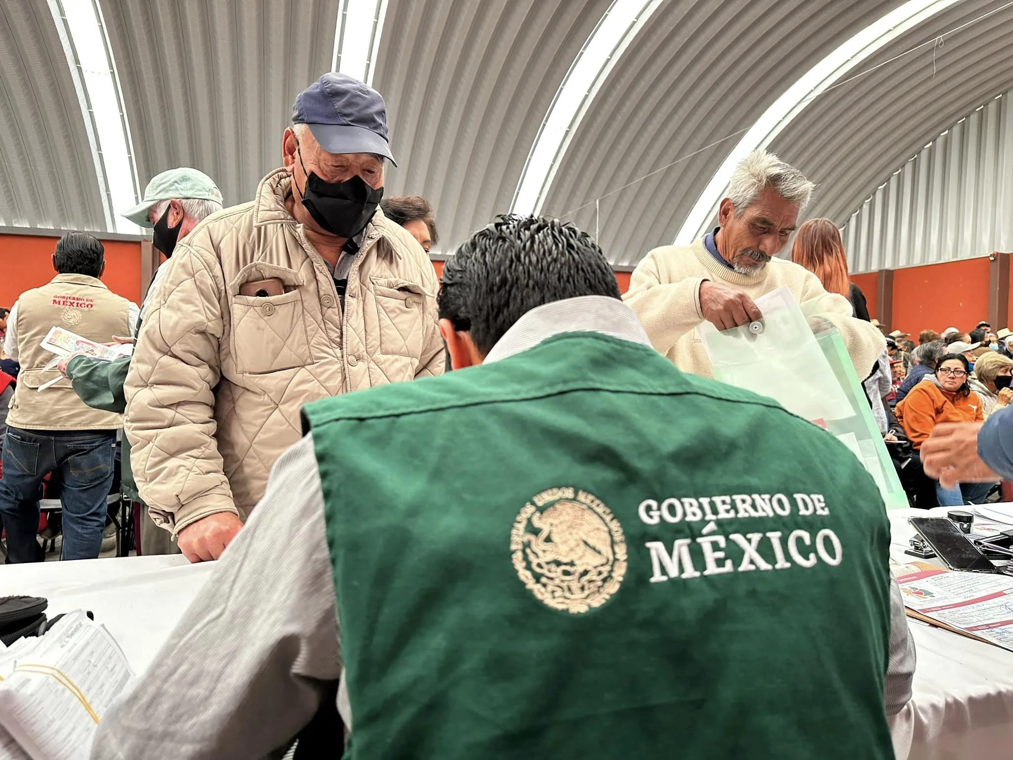 1678993499 3er dia de entrega de Pension para el Bienestar jpg