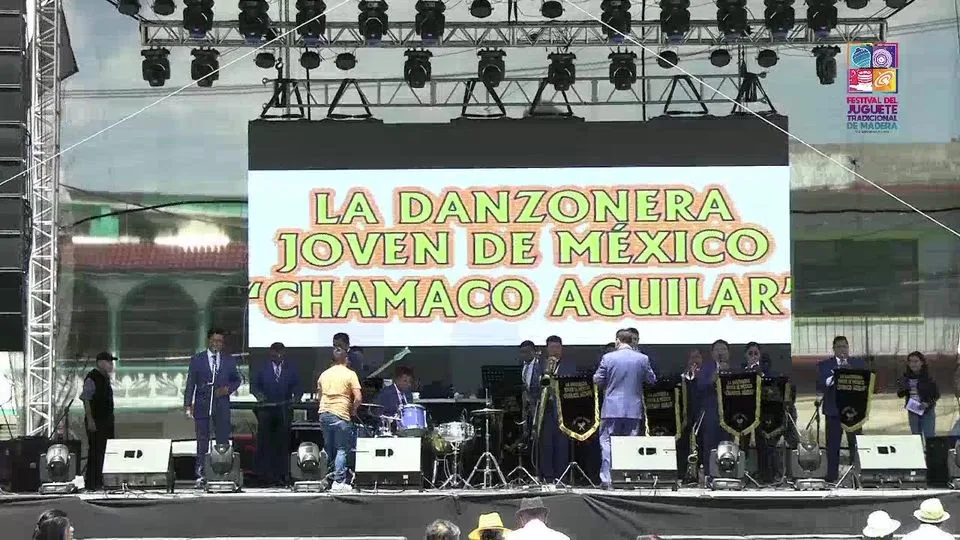 1679258677 Domingo de danzon en el Festival del Juguete Tradicional de jpg