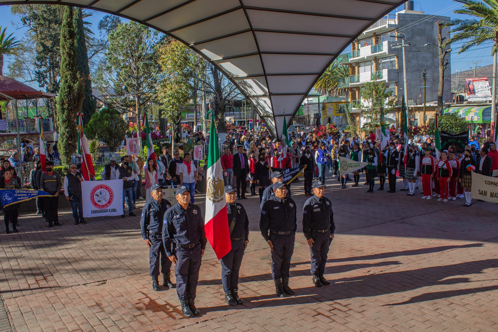 1679438480 101 El dia de hoy se llevo a cabo el desfile