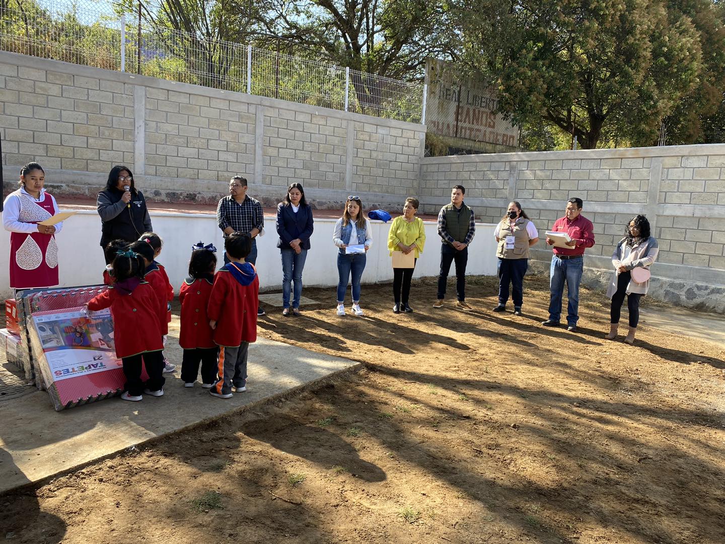 1679509100 43 En presencia de Nuestra Presidenta Municipal Esmeralda Gonzalez Lagunas el