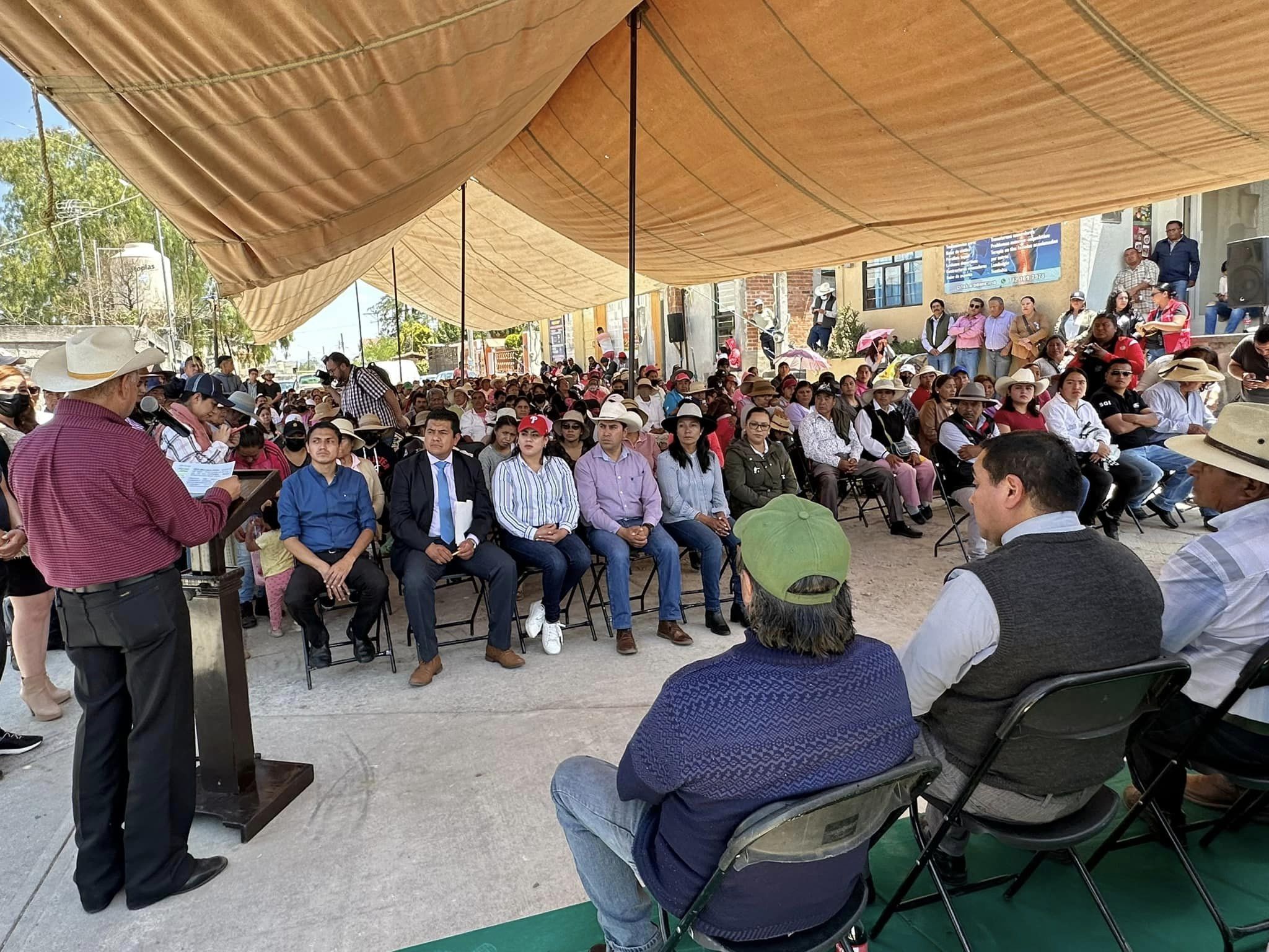 1679699971 881 El Presidente Municipal Jesus Cedillo Gonzalez acompanado del Diputado Federal