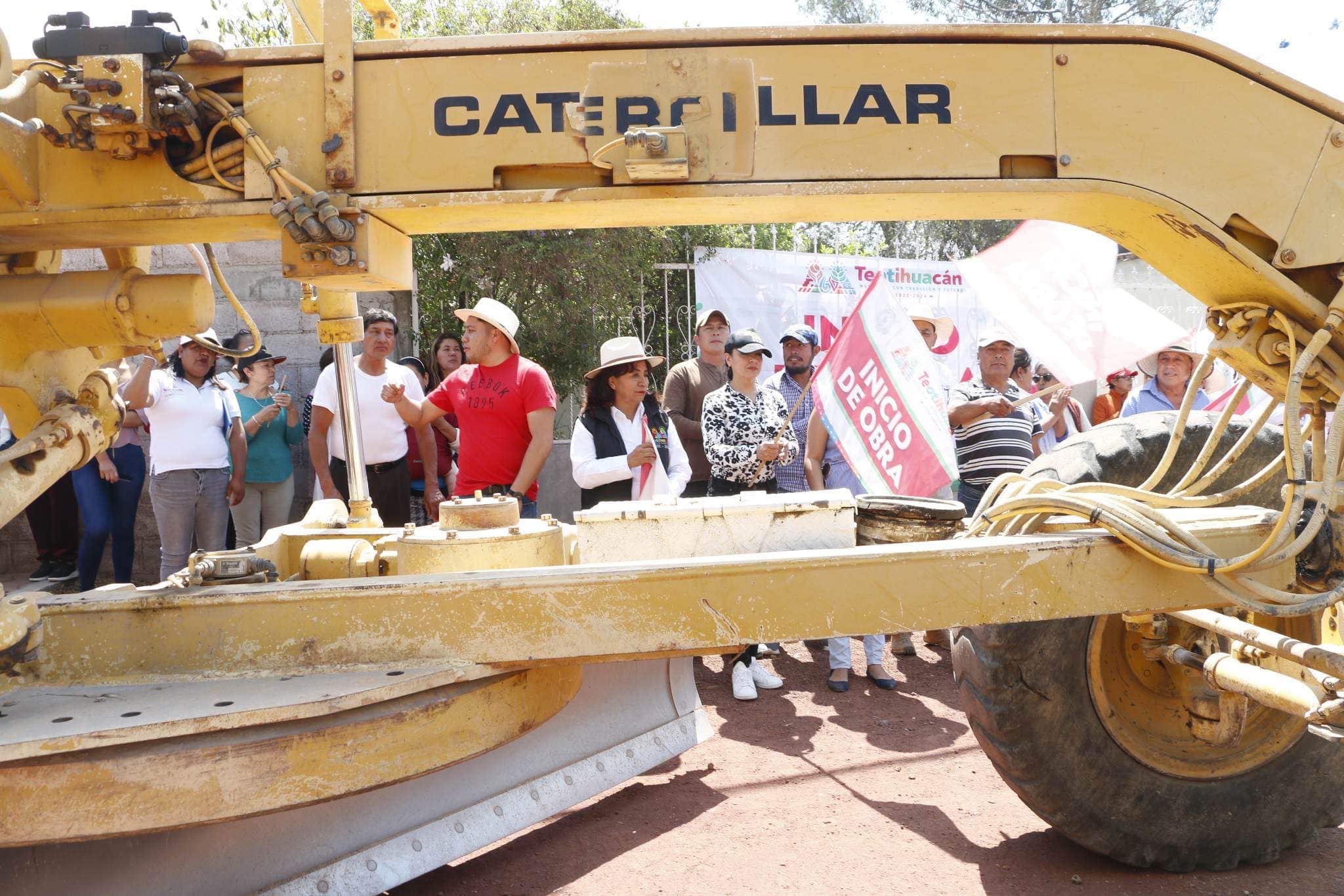 1679872888 612 Banderazo de inicio a la obra de Pavimentacion con adocreto