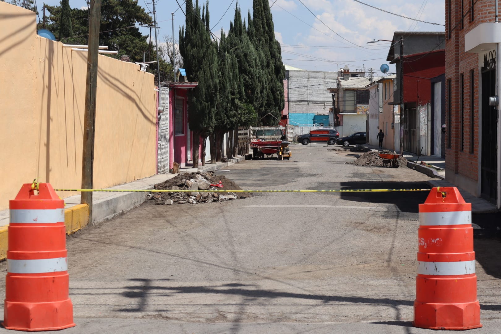 1679960547 263 Esta tarde estamos realizando rabajos de bacheo en la CalleLazaroCardenas