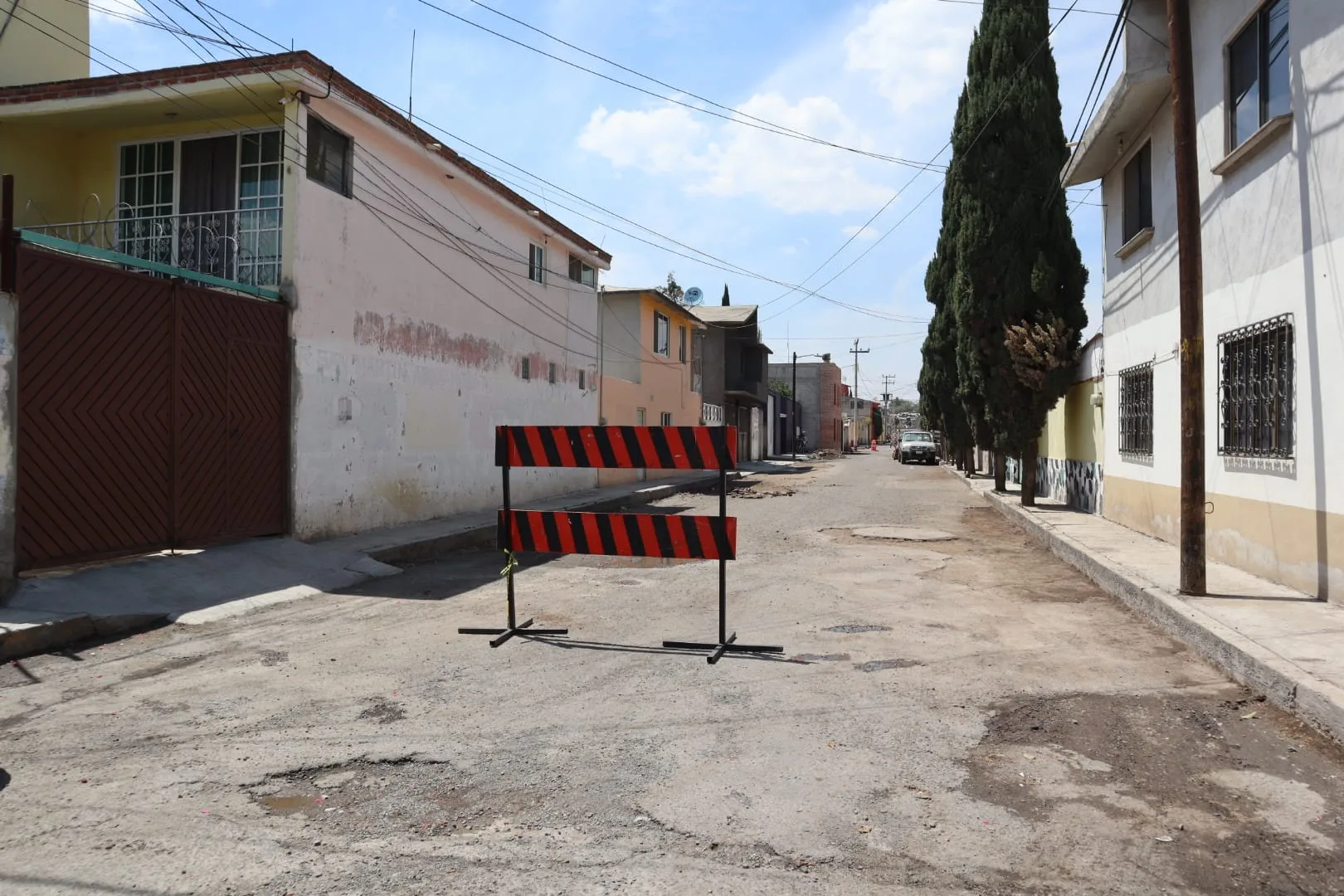 1679960750 Esta tarde estamos realizando rabajos de bacheo en la CalleLazaroCardenas jpg