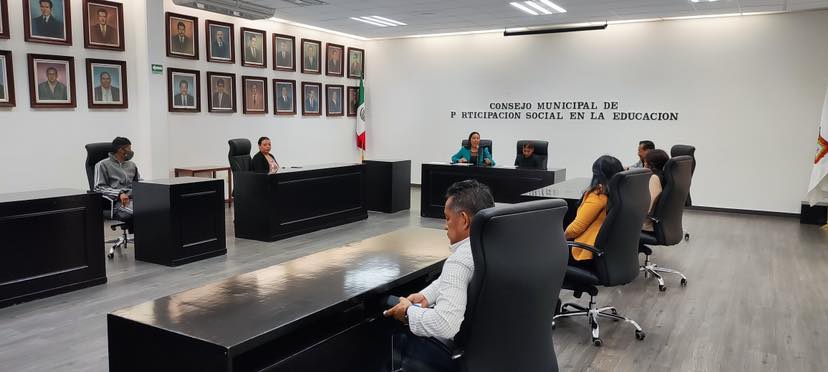 1680018373 662 La titular de la Direccion de Educacion encabezo la Cuarta