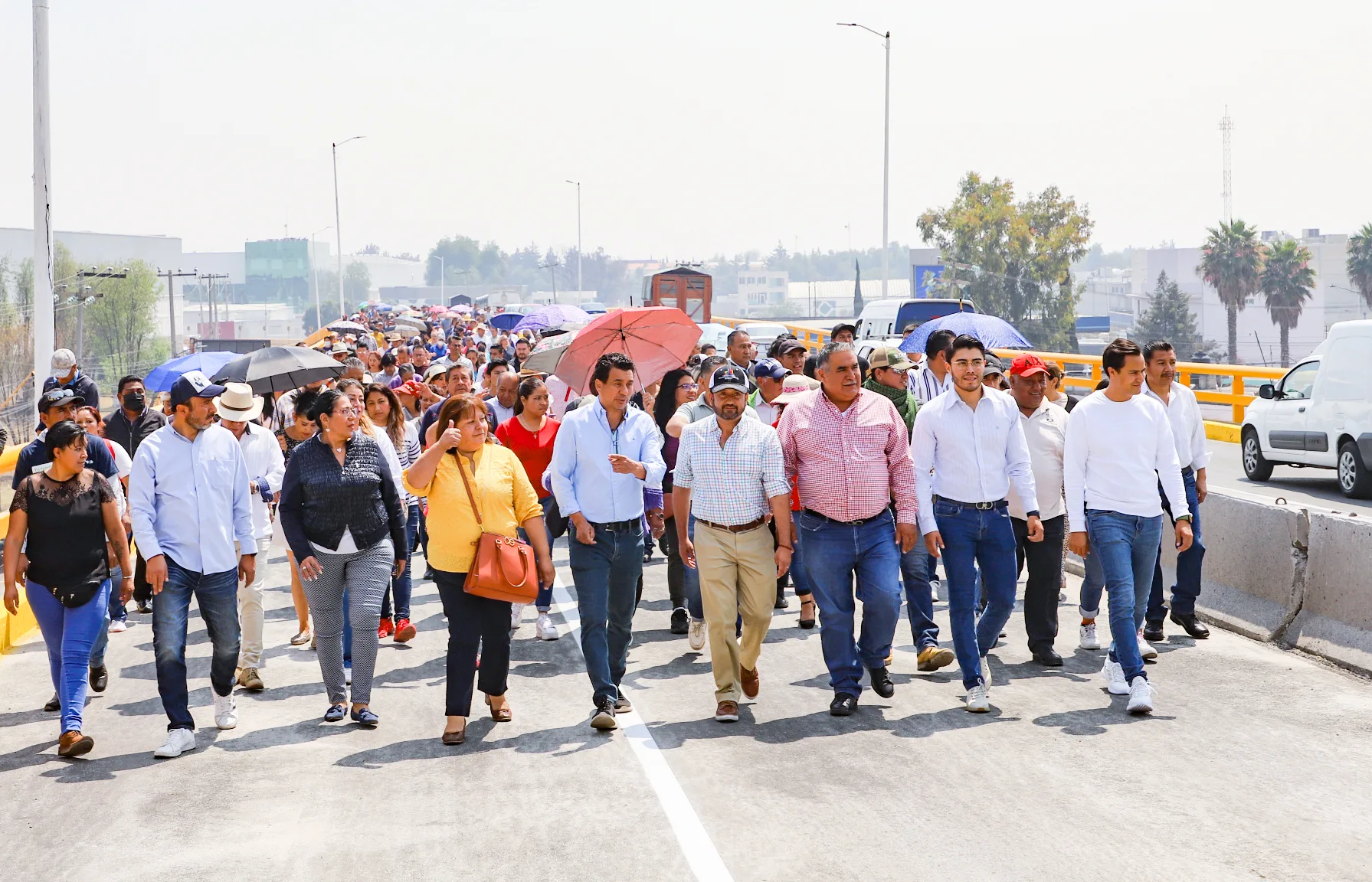 1680021239 Durante la apertura del Puente Madero a la circulacion vehicular jpg