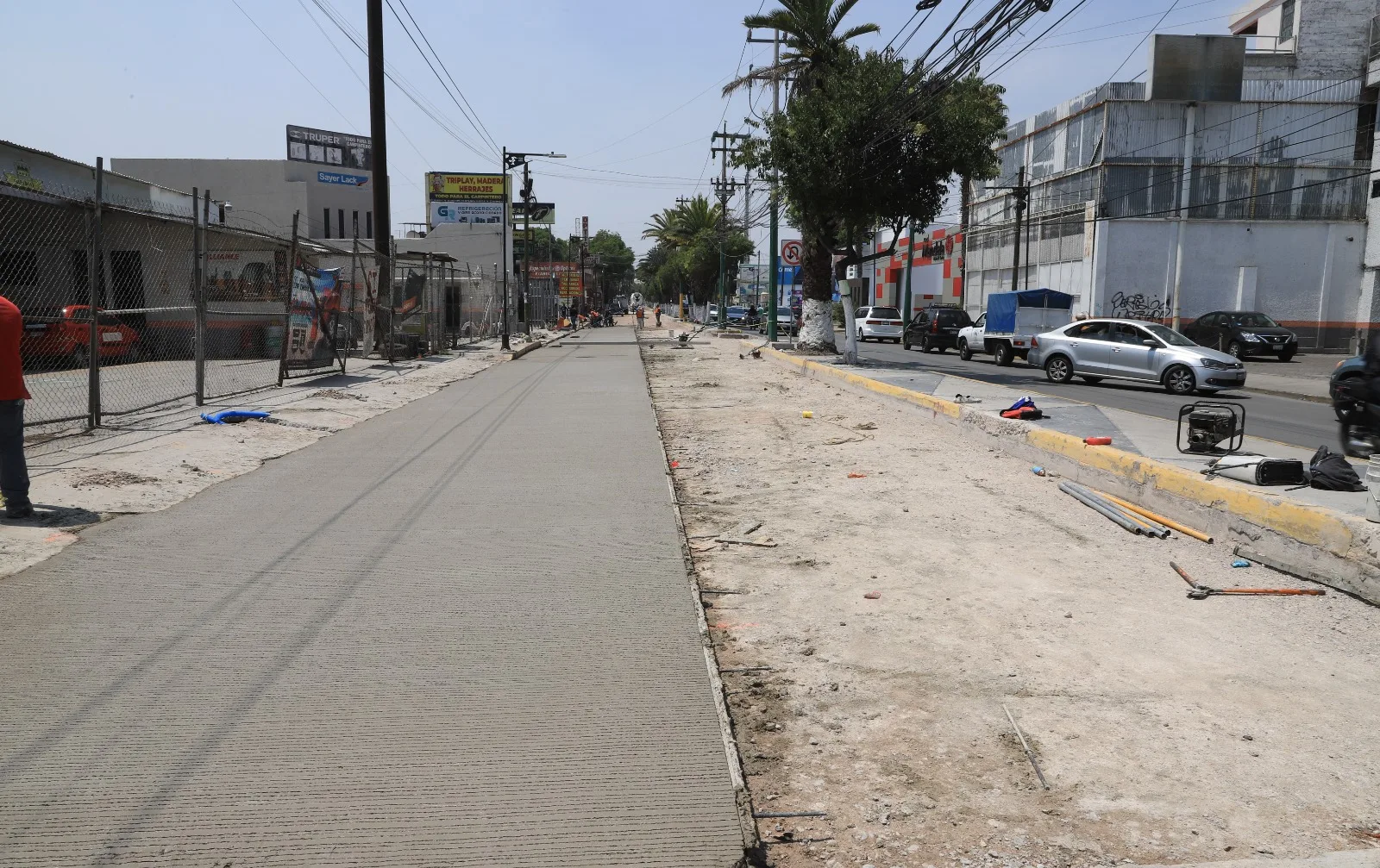 1680028680 Los trabajos de repavimentacion de la calzada de Guadalupe continuan jpg