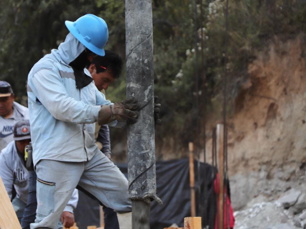 1680035000 874 A traves de la construccion de la alberca semiolimpica de