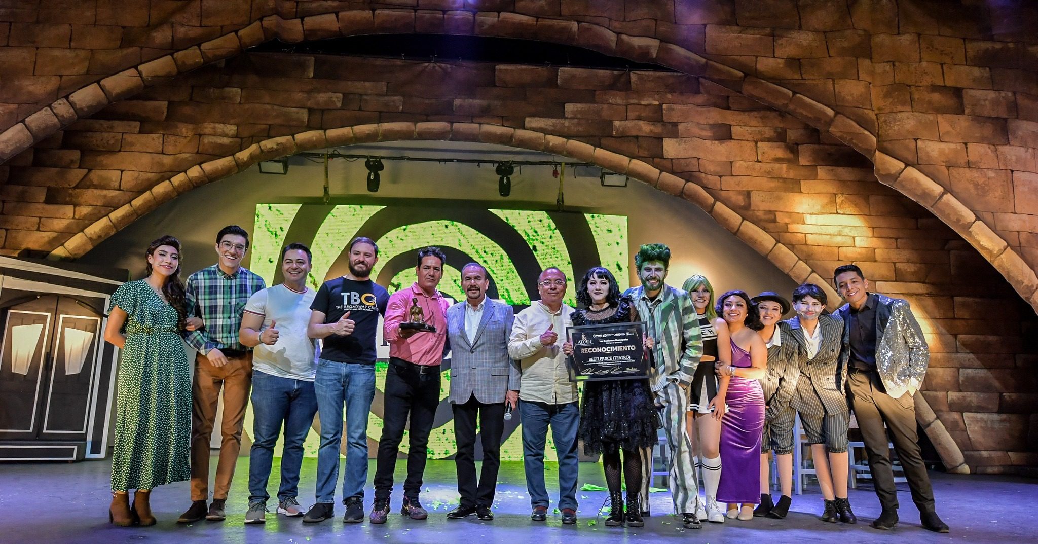 1680133103 639 Tuvimos la oportunidad de disfrutar Beetlejuice el musical en el