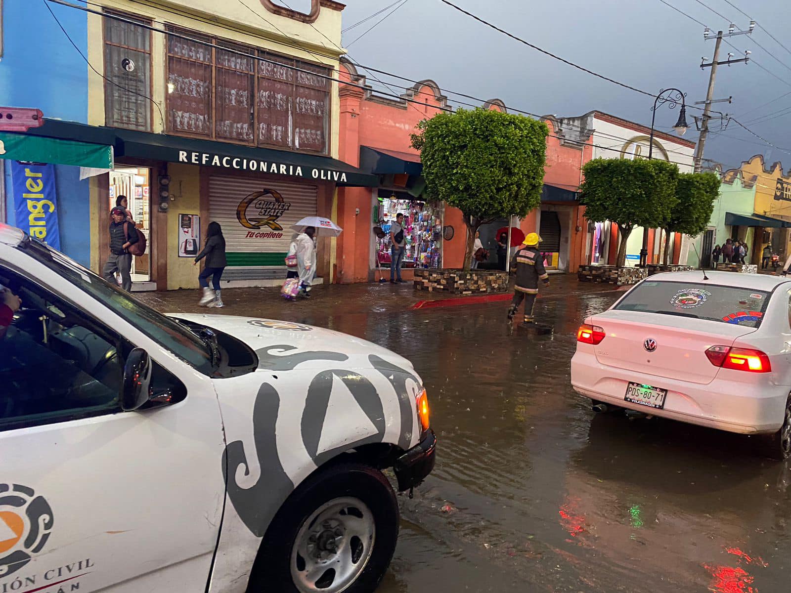 1680181165 777 La Coordinacion de Proteccion Civil y Bomberos realiza inspeccion ocular