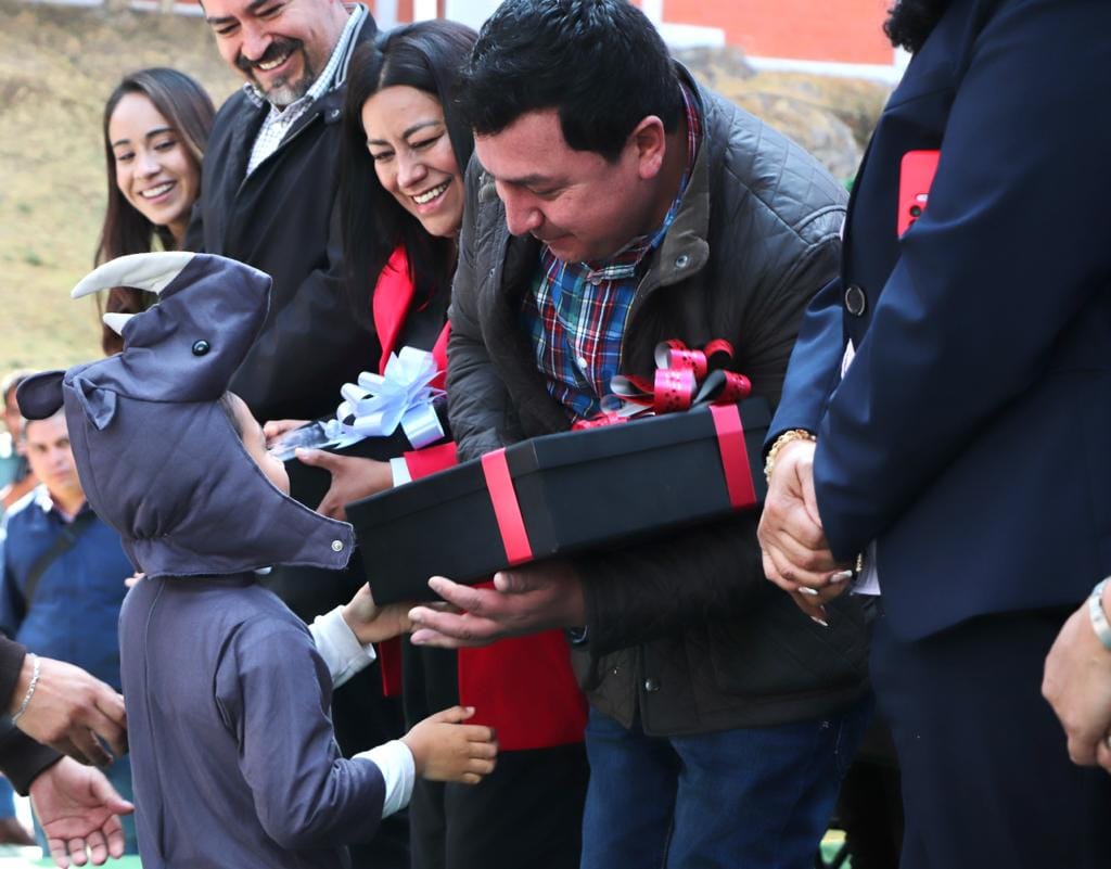 1680213854 288 Seguiremos trabajando por la educacion y el desarrollo de nuestras