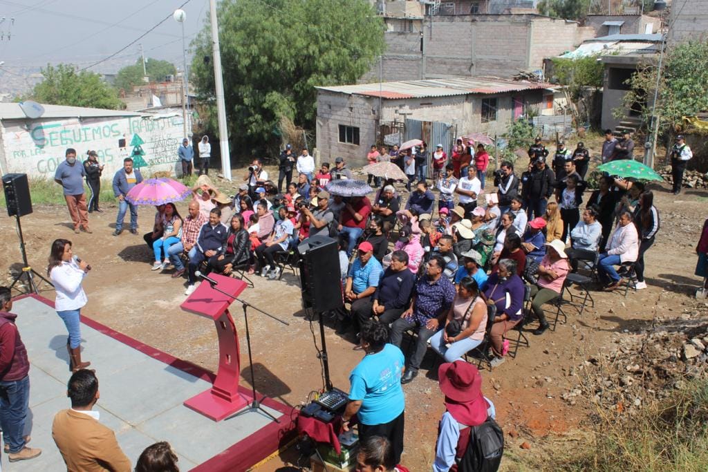 1680214883 597 GOBIERNO DE CHIMALHUACAN LLEVA OBRA DE DRENAJE A FAMILIAS VULNERABLES