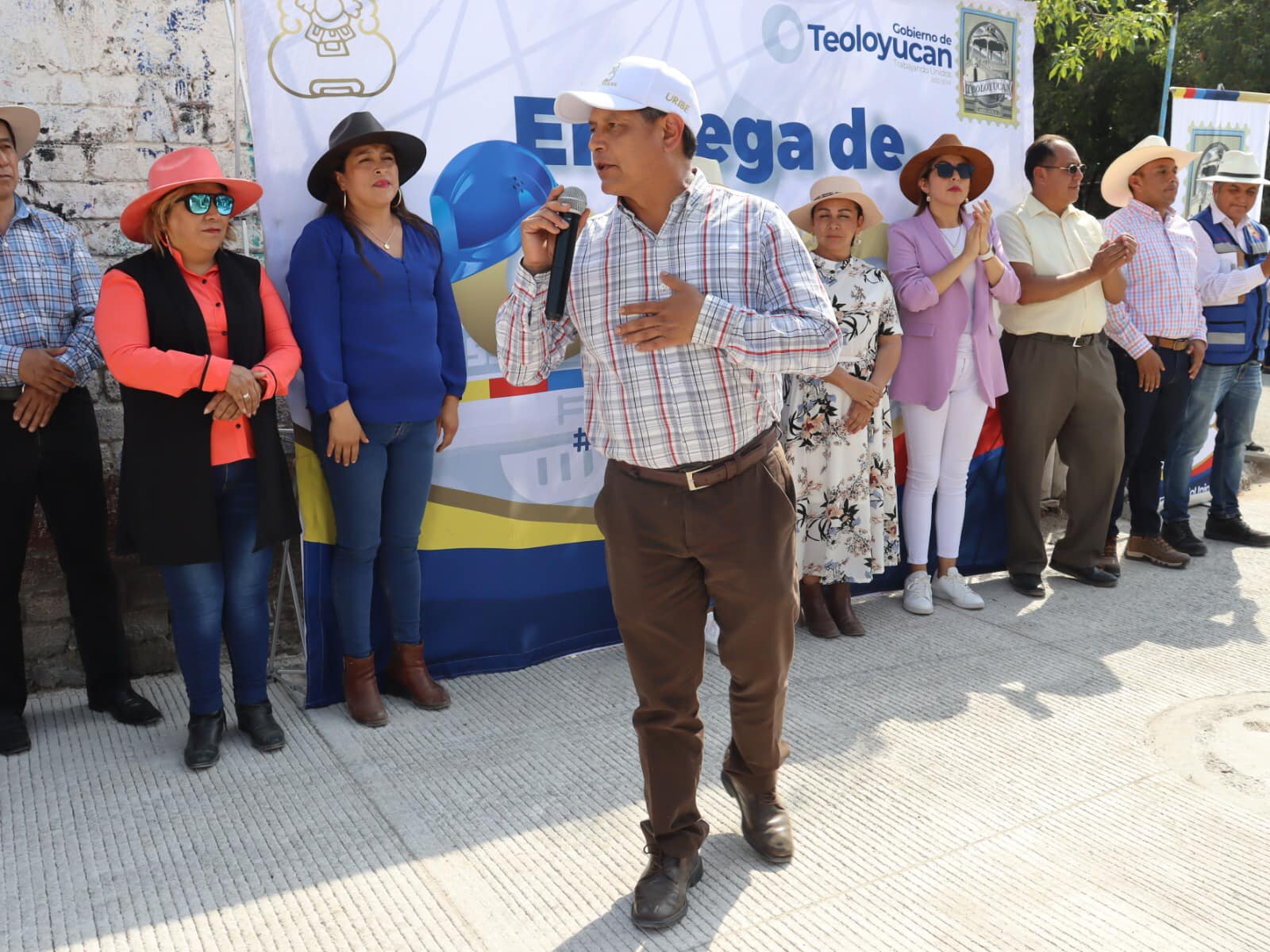 1680280275 437 Inauguracion de Obra Tercera y Cuarta Cerrada de Allende ¡Continuamos