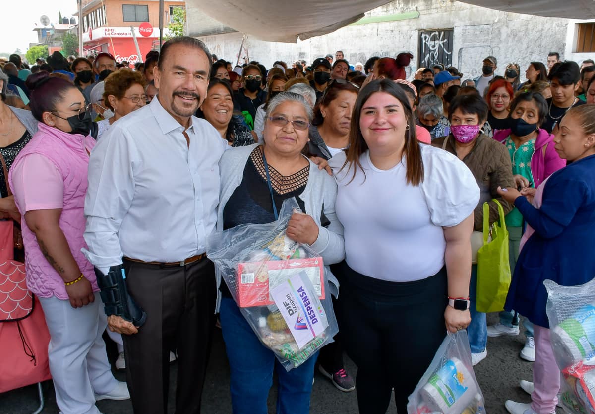 1680283214 479 Continua la entrega de apoyos en beneficio de la economia