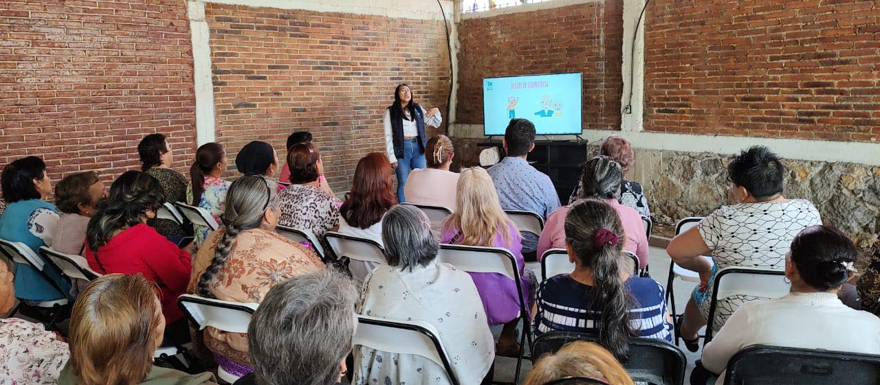 1680290414 382 Agradecemos la visita del CODHEM a CoatepecHarinas para la imparticion