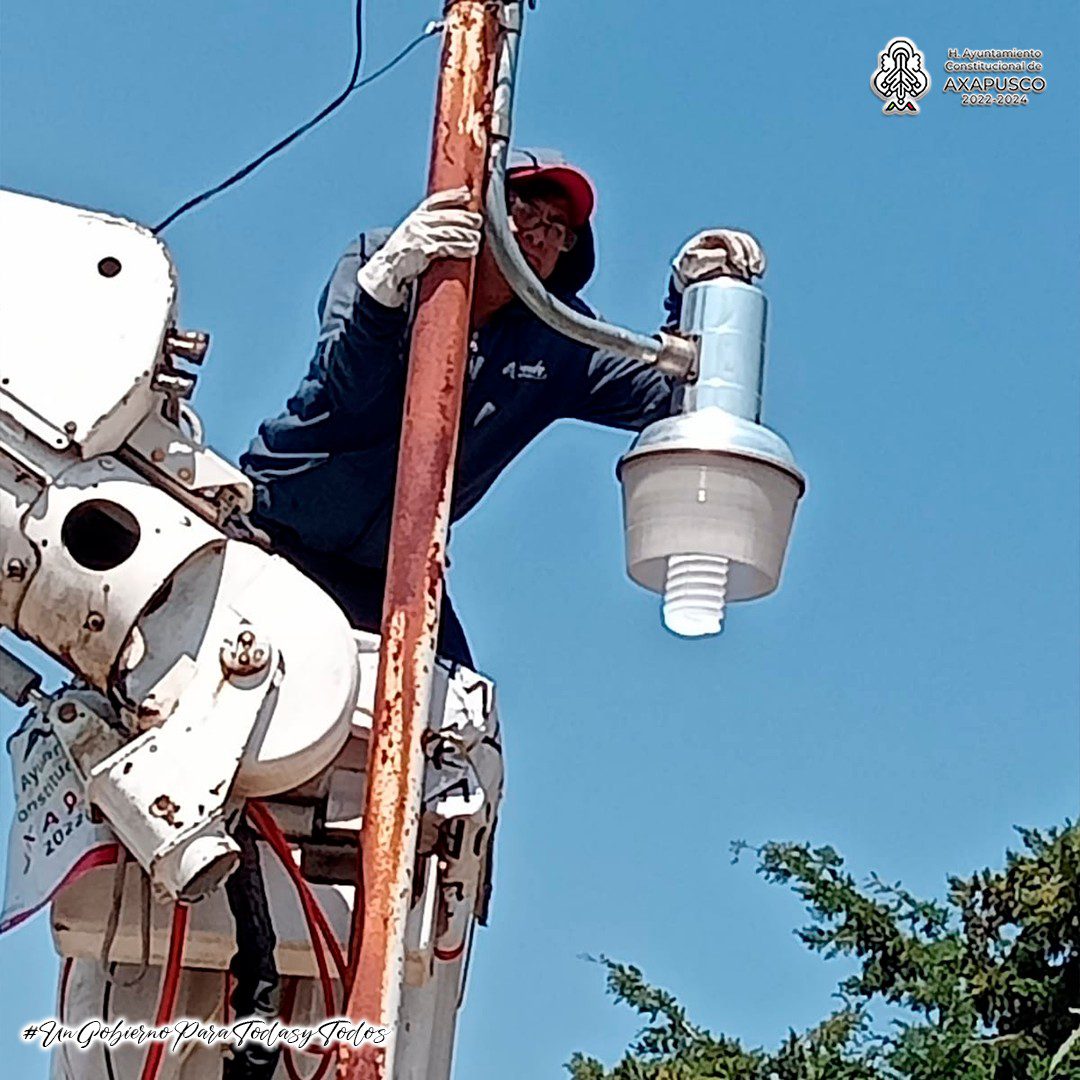 1680306798 98 Los trabajos de la Coordinacion de AlumbradoPublico del H Ayuntamiento