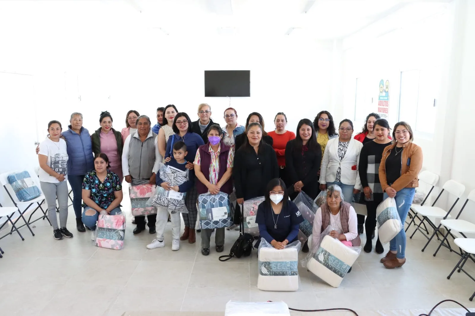 Como parte de las actividades alusivas al DiaInternacionaldelaMujer este vierne jpg