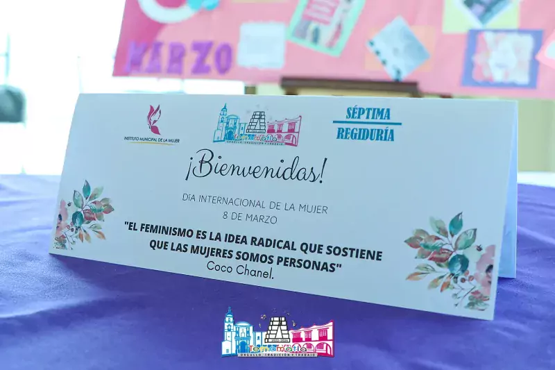 DiaInternacionalDeLaMujer ClausuraDeCursoMaquillaje jpg