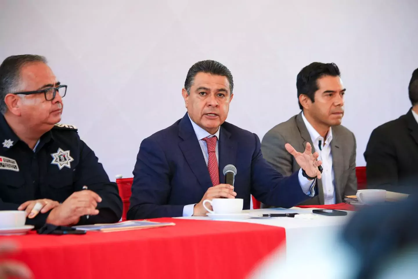 En Tlalnepantla continuamos trazando estrategias para garantizar mayor seguridad jpg