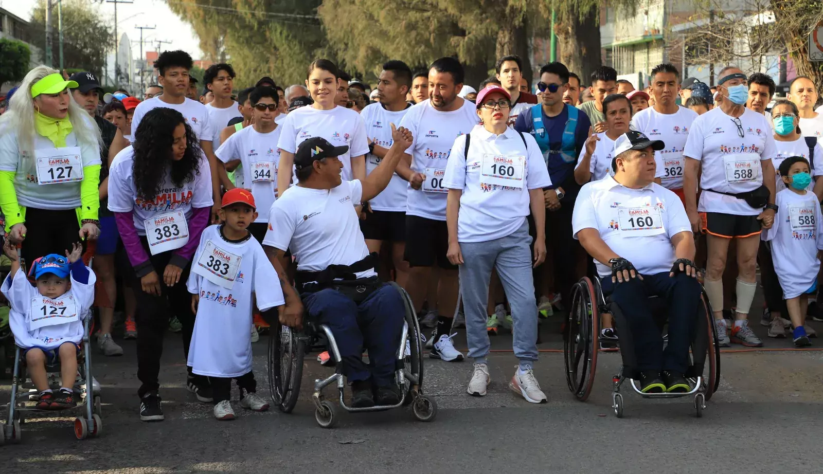 En el marco del DiaDeLaFamilia el presidente municipal Aldo Ledezma jpg