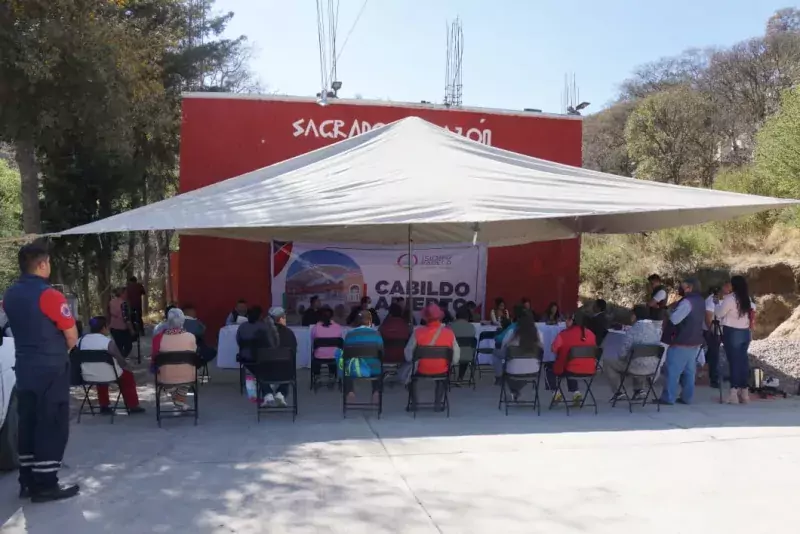 En esta ocasion se llevo a cabo una sesion de jpg