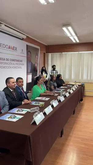 EnVivo Sigue la Entrega de Nombramientos de Basificacion a Maestros jpg