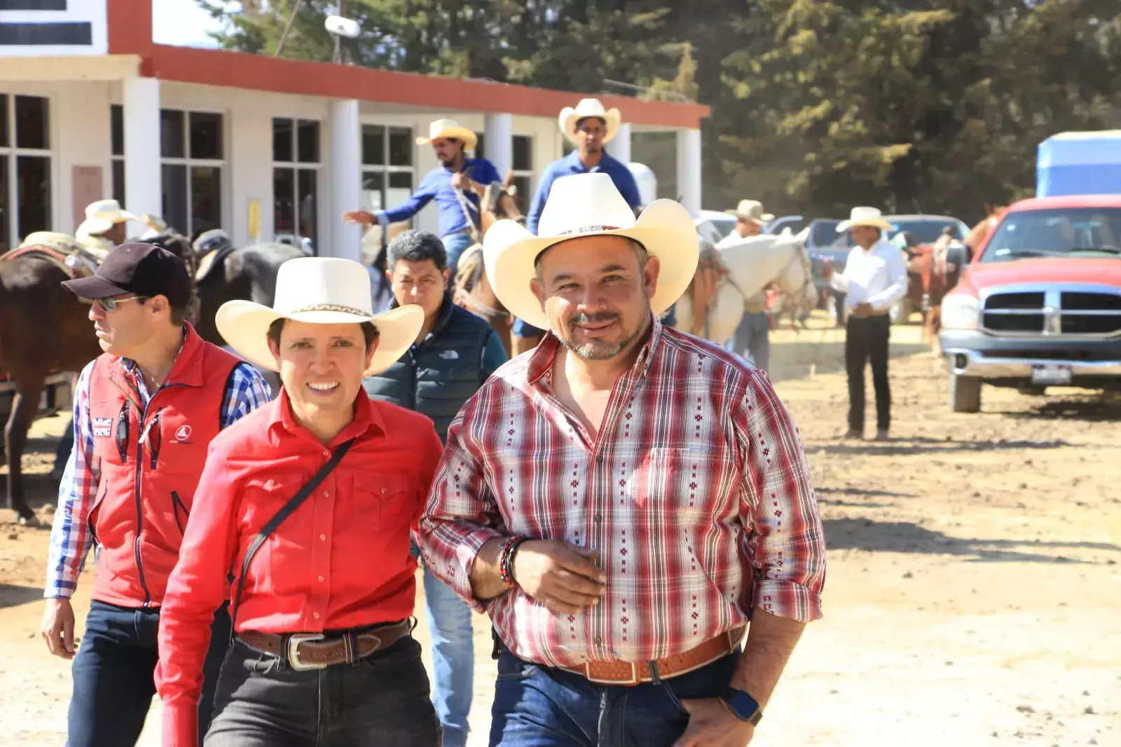 Hoy arrancamos con los festejos de los 162 anos de jpg