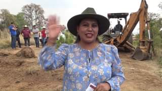 La presidenta municipal CD Erika Sevilla brinda un resumen de