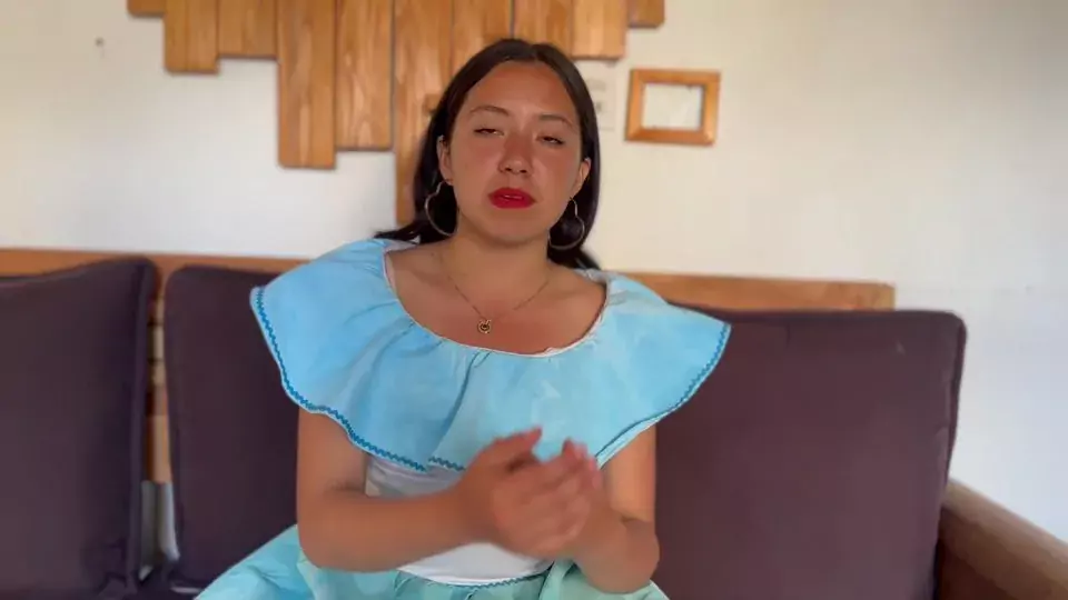 Te presentamos a Karla Jimena una joven OrgulloNRT y quien jpg