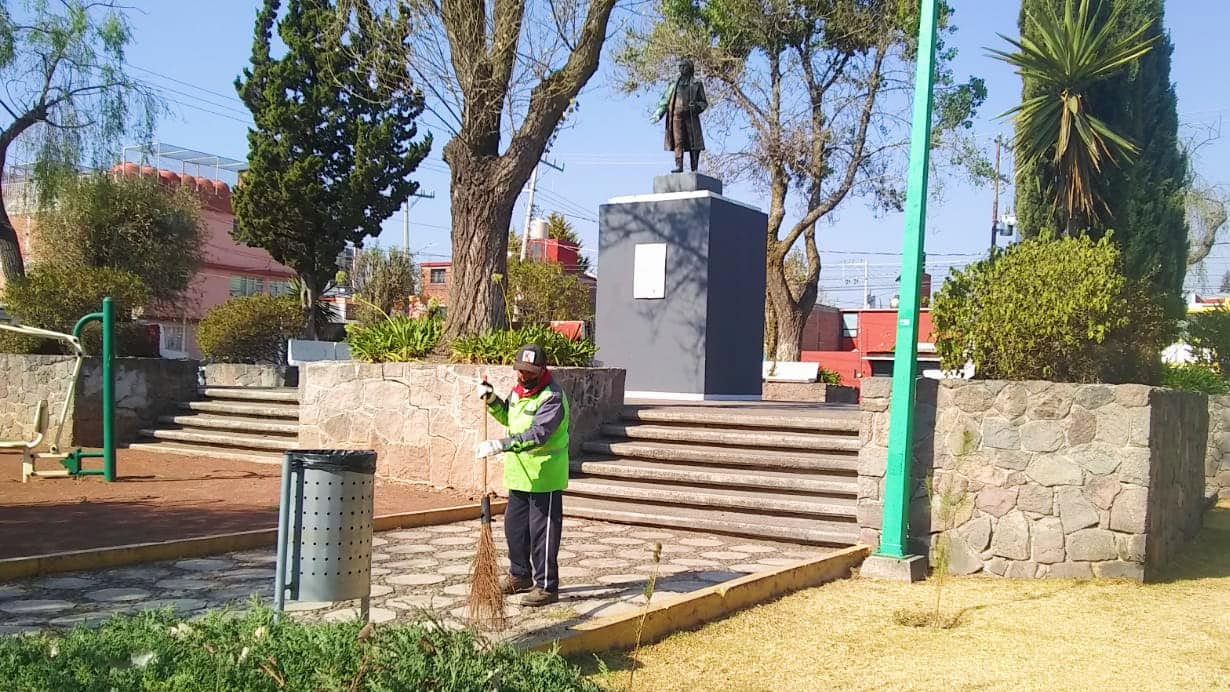 ¡Seguimos trabajando para mantener limpias nuestras areas verdes