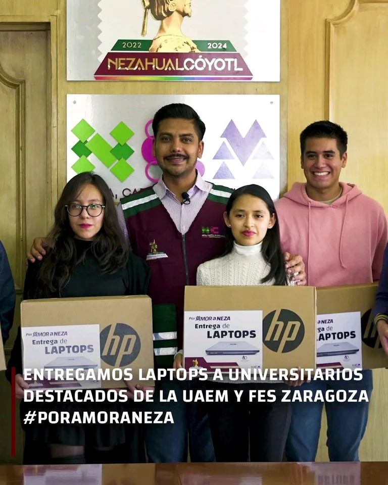 1680356267 Que alegria haber entregado laptops a universitarios de la UAEMex jpg