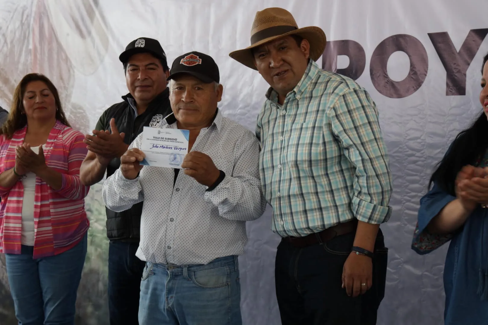 1680380482 Apoyos a los campesinos Beneficiando al sector agricola y jpg