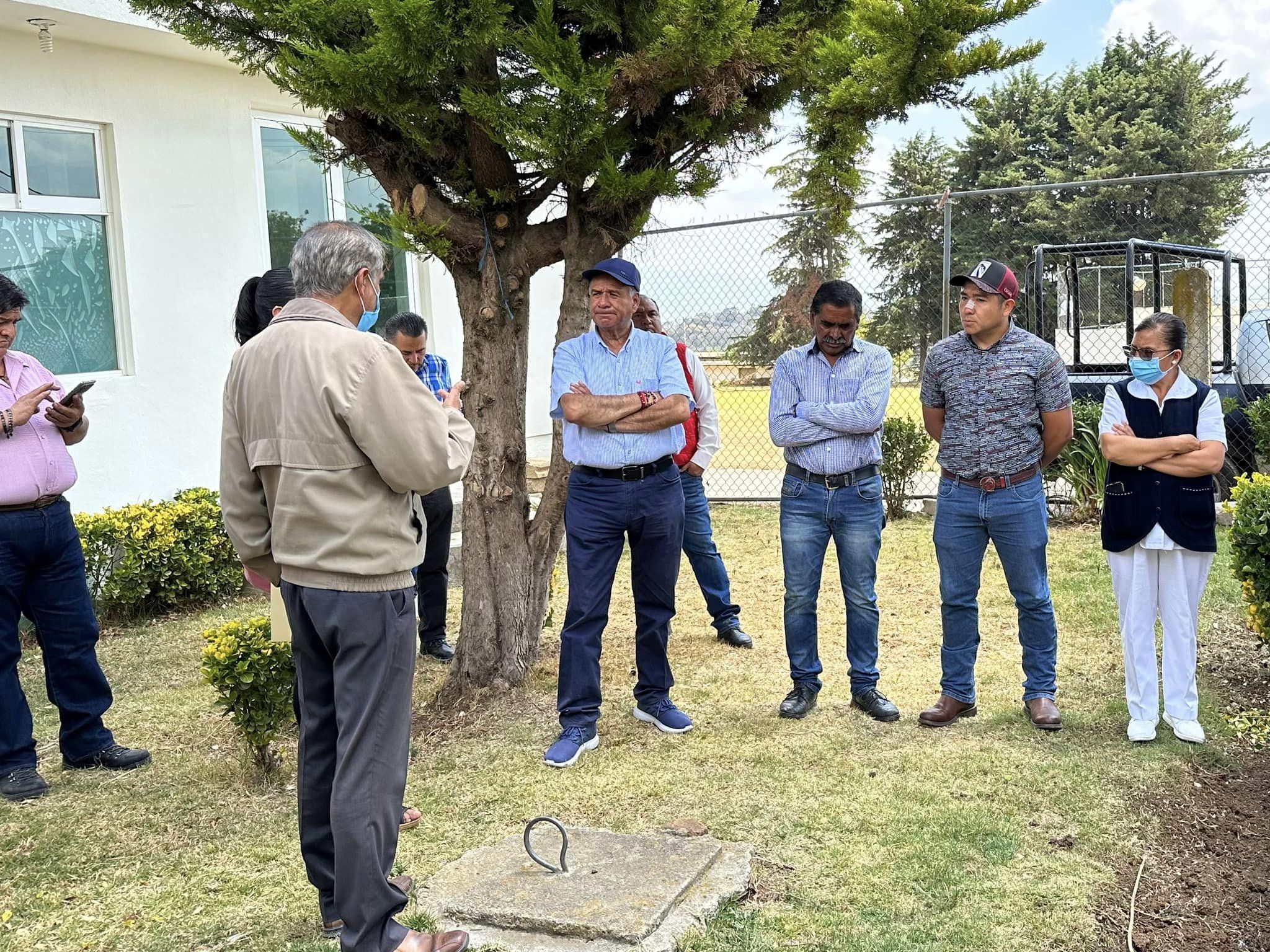 1680438271 41 En Huemetla el Presidente Municipal Jesus Cedillo Gonzalez da seguimiento