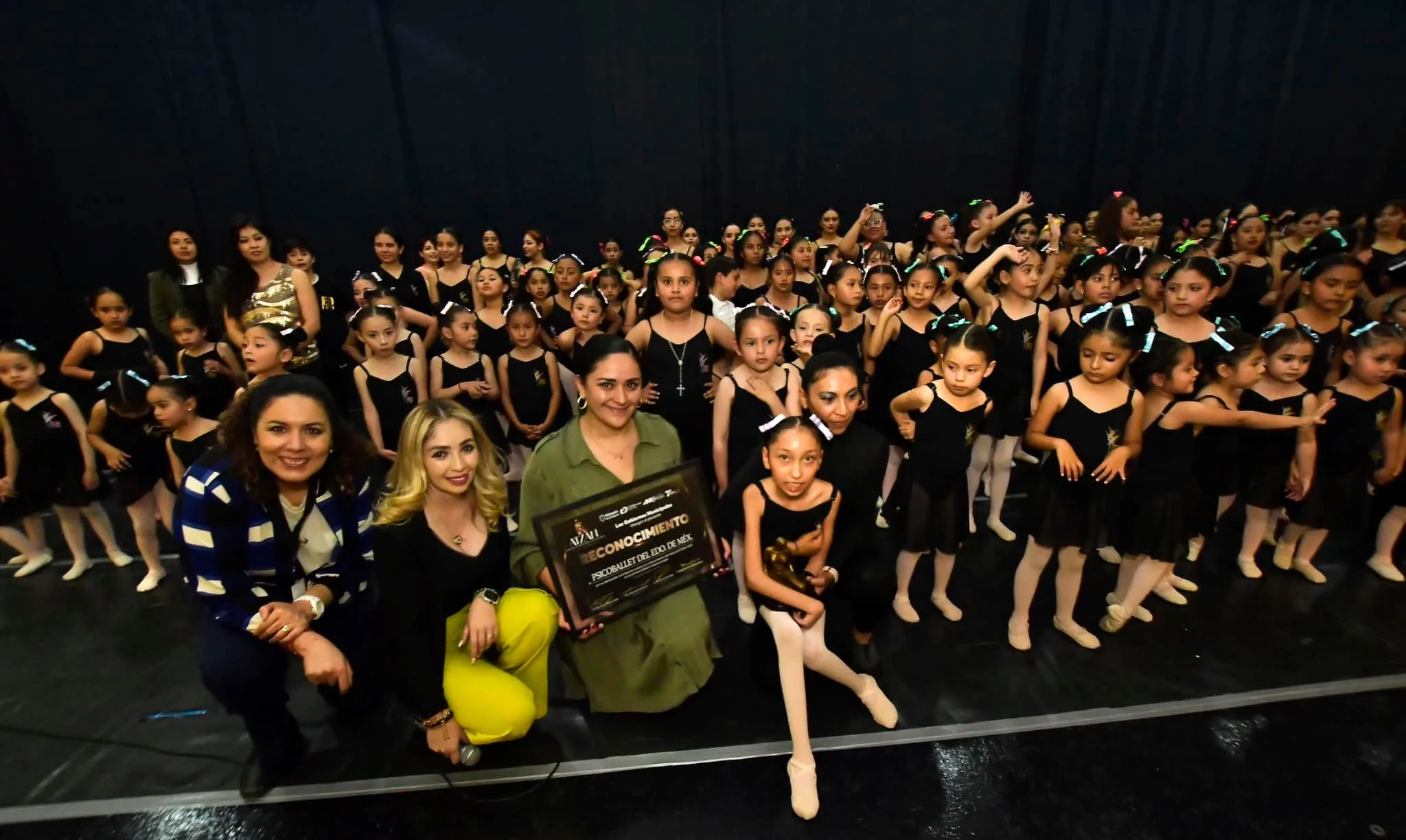 1680454811 Una presentacion de ballet clasico y coreografias de musica contemporanea jpg