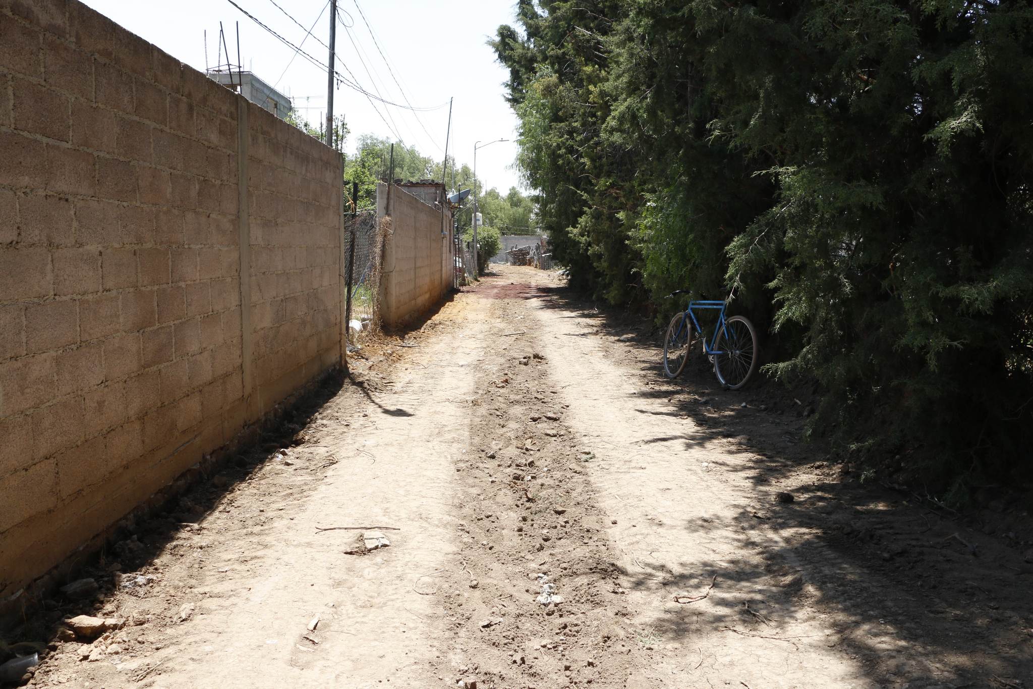 1680466691 193 Entrega de la obra Introduccion de Drenaje Cerrada Los Pinos