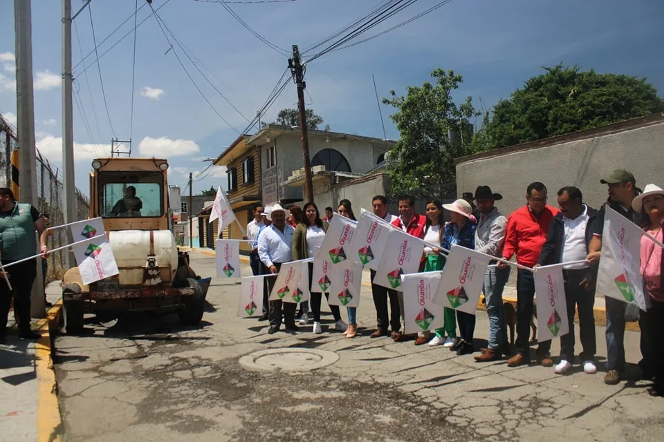 1680467523 Nuestro Presidente Municipal dio inicio a los trabajos para el jpg