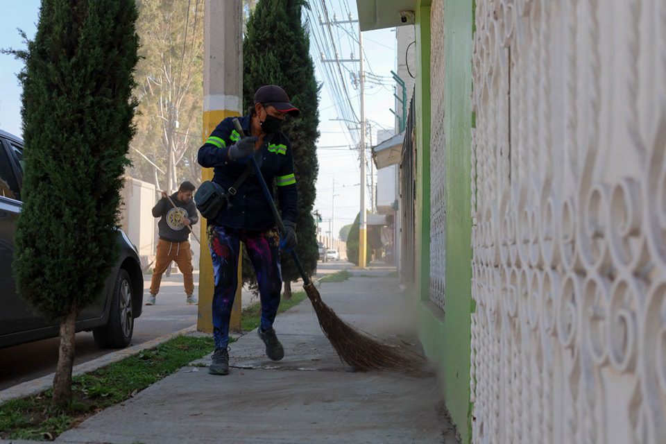 1680531677 889 Miembros del Ayuntamiento de Texcoco realizaron una jornada de limpieza