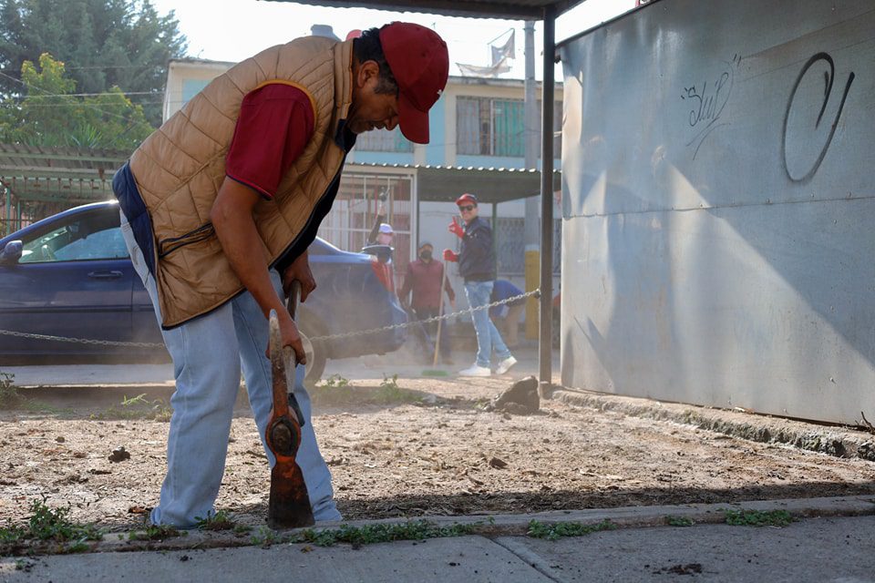 1680531695 297 Miembros del Ayuntamiento de Texcoco realizaron una jornada de limpieza