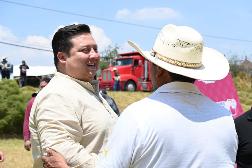 1680711675 411 Entrega de materiales para los habitantes de Transfiguracion realizada el