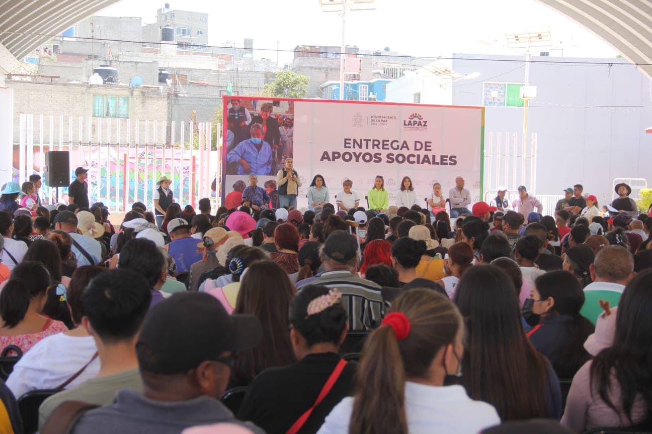 1680807438 525 BENEFICIOS La Presidenta Municipal Cristina Gonzalez Cruz dio inicio